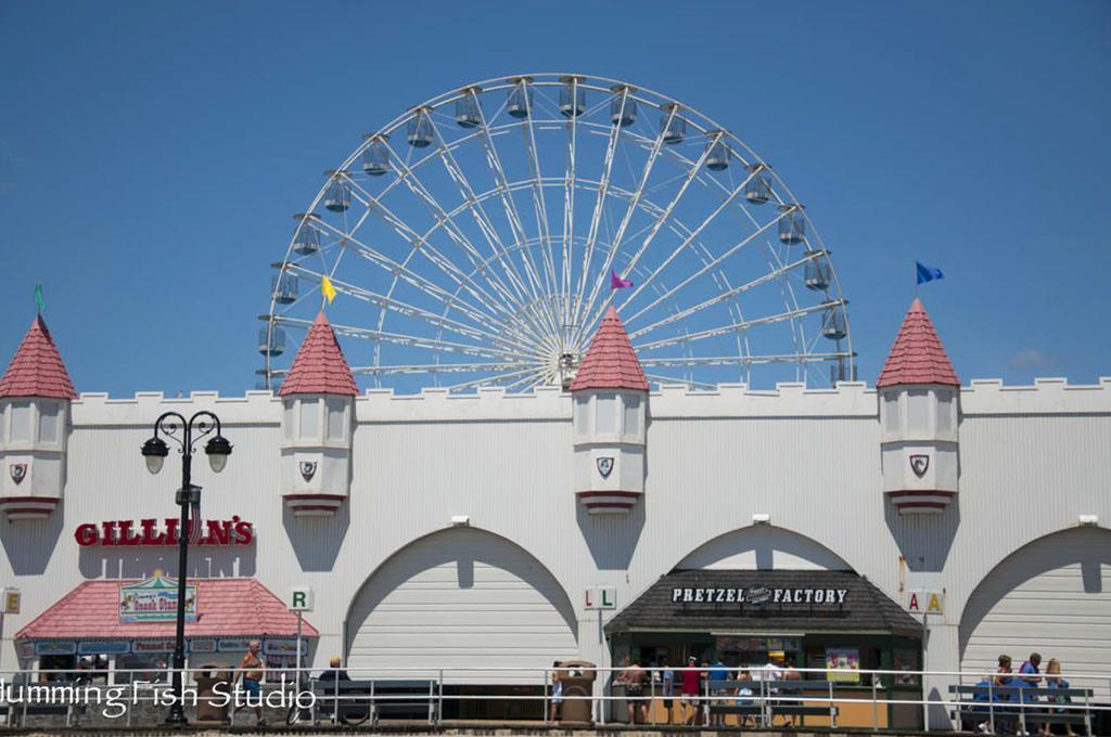 Cabin By The Sea Hotel Ocean City Exterior photo